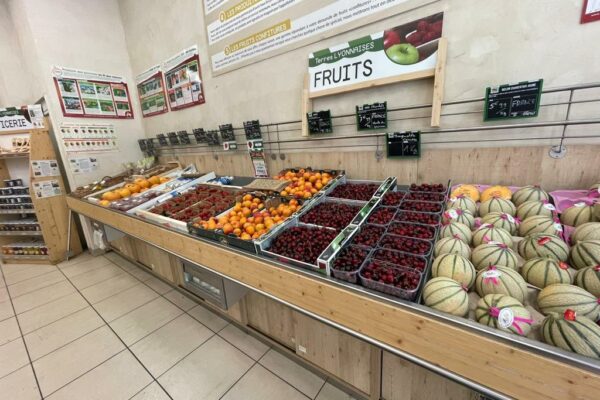 2c907b60-9167-4a95-8771-c08dac7533bc Étals de fruits Terres Lyonnaises Jaurès