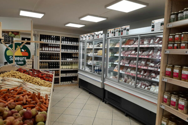 Rayon-frais-et-boissons-Saveurs-du-Coin Rayon frais et boissons magasin Saveurs du Coin Chazelles-sur-Lyon